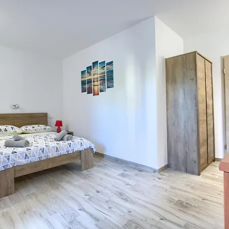 Buddy Apartment *