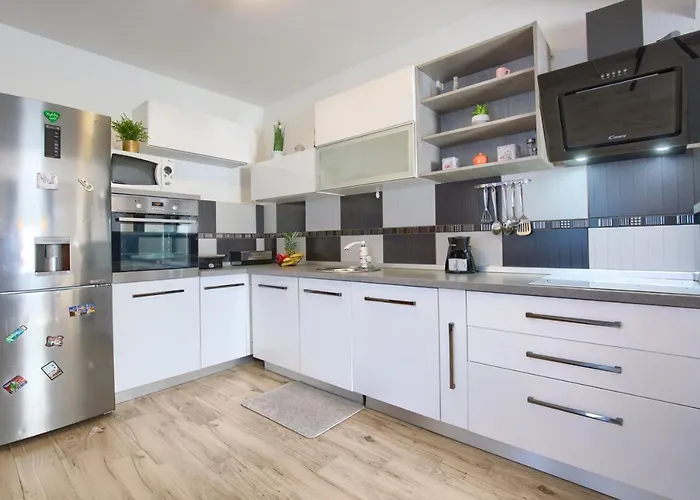 Apartment Buddy Marčana